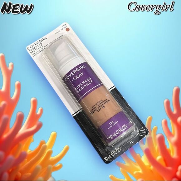 NEW Covergirl + Olay Advanced Radiance Liquid Foundation – 155 Soft Honey - Picture 3 of 5